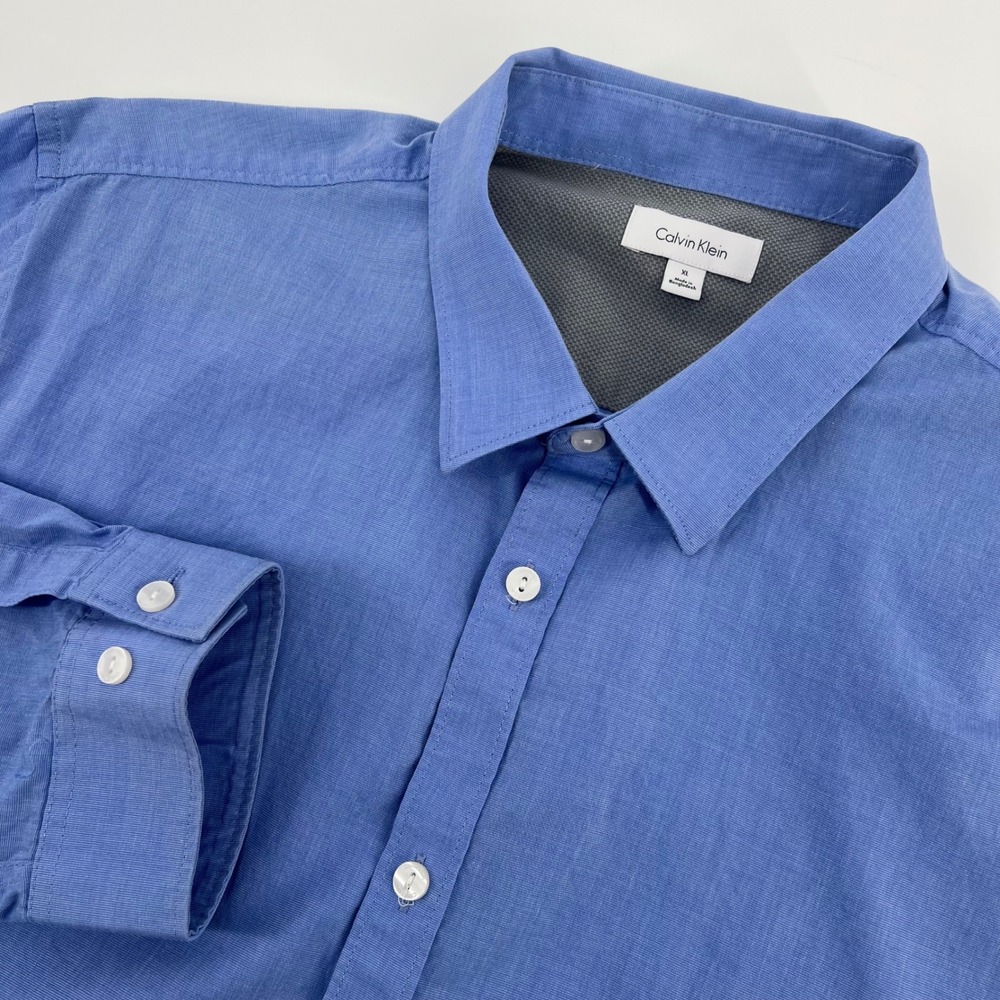 Calvin Klein Mens XL Blue Long Sleeve Button Down 100% Cotton Dress Shirt